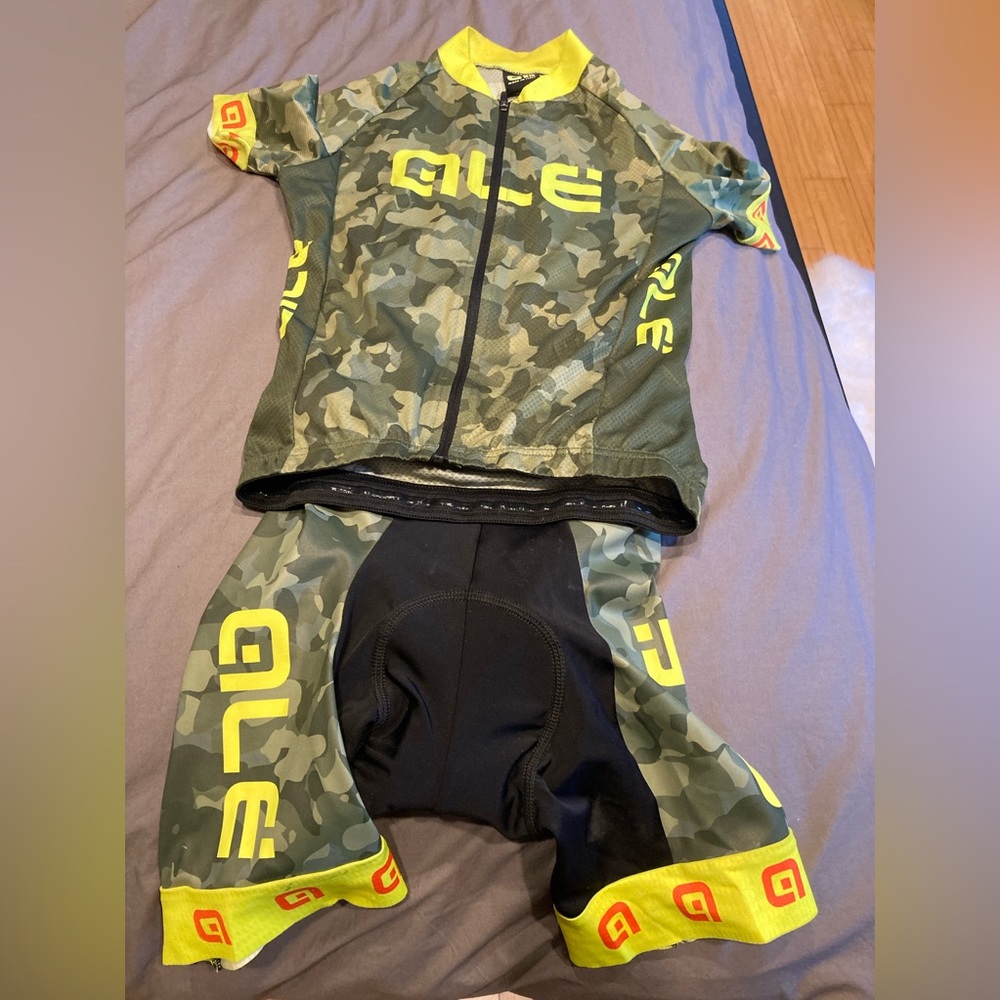 Kids bike wear Ale’ size 10